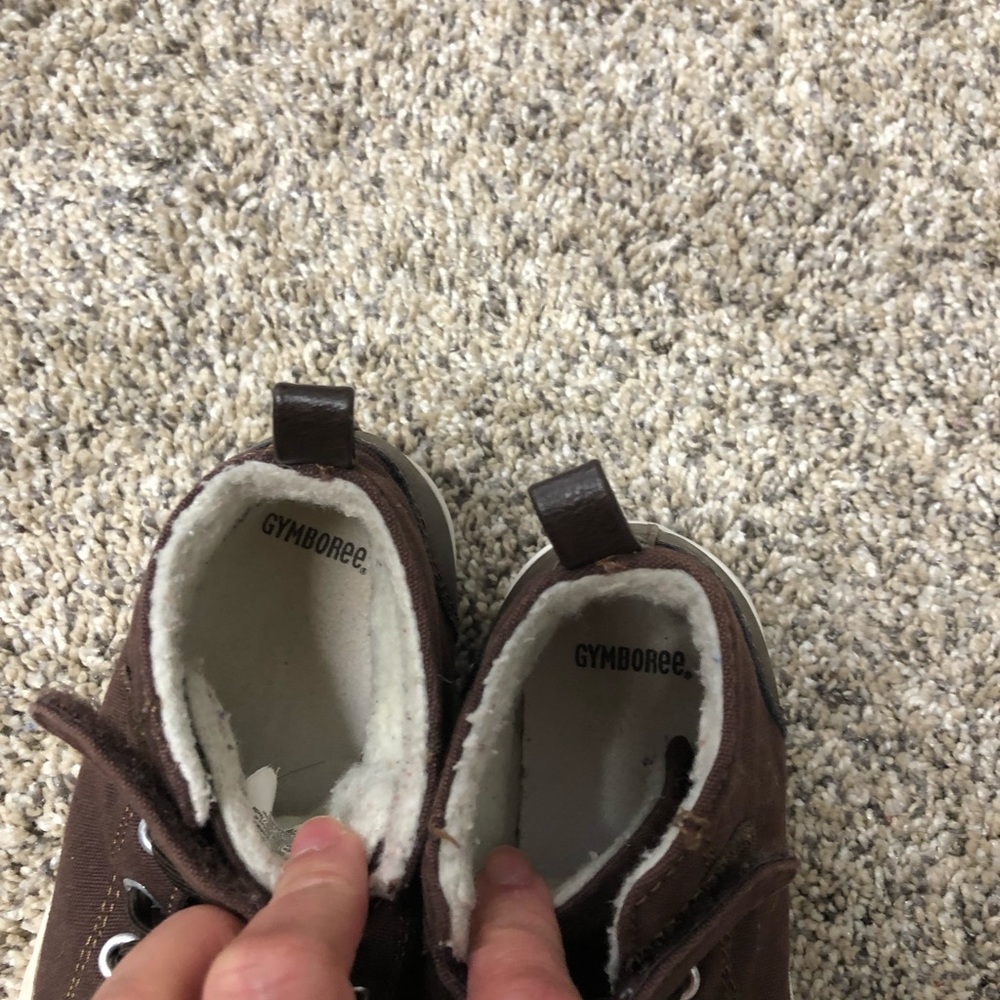 Shoes - Picture 3 of 6